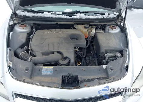 2010 Chevrolet Malibu Ls z USA, uszkodzony, nr VIN 1G1ZB5EB4AF207653